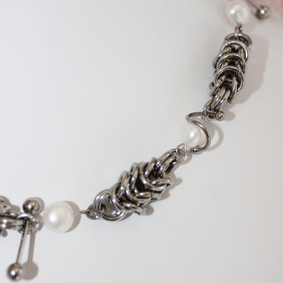 Collier V2
