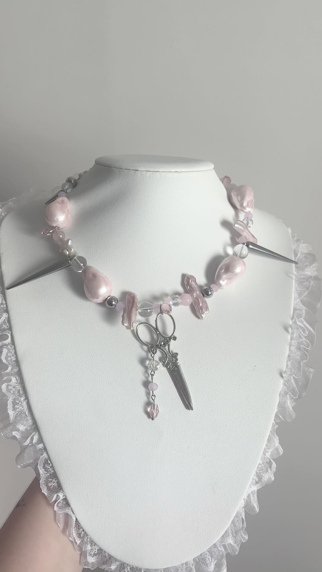 Collier Charmy