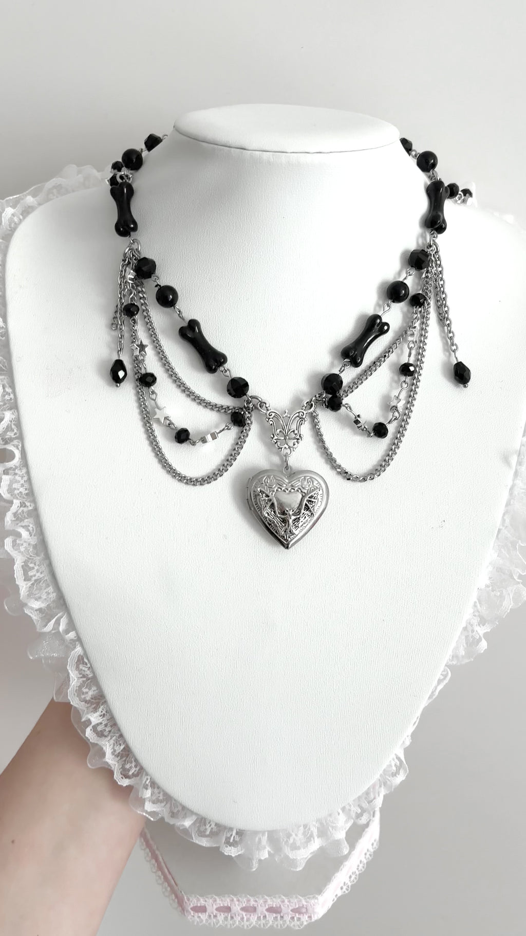 Collier Batgirl